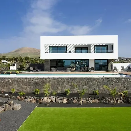 Bamanija By Buenavilla Βίλα